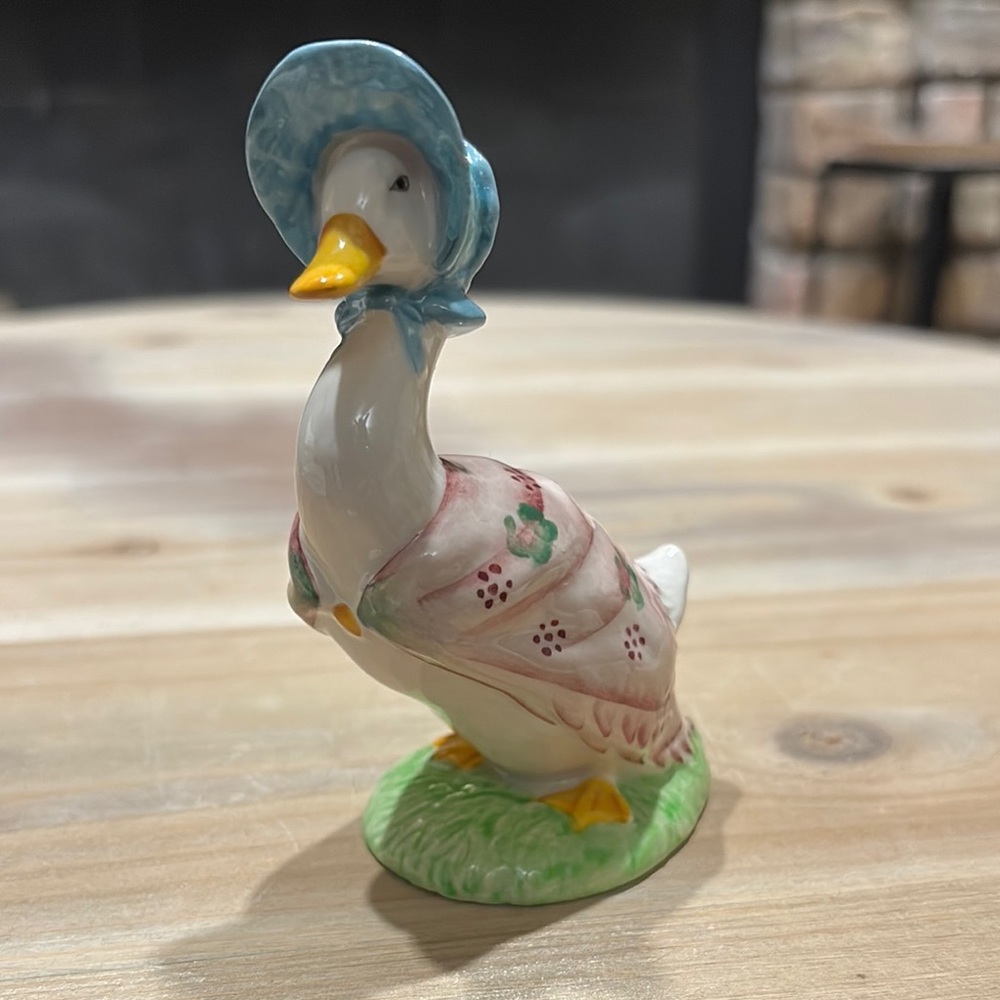 Beatrix Potter Vintage 1948 Jemima Puddleduck Royal Albert England 4"x2”